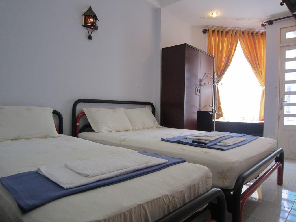 My Home Guest House Хошимин Екстериор снимка